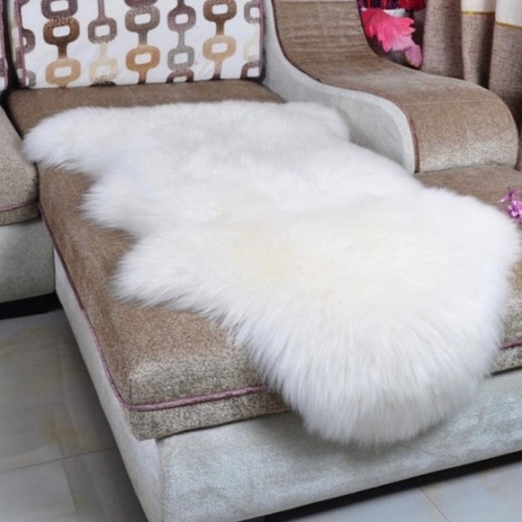 Faux Fur Throw - soft & silky! - Picture 1 of 2